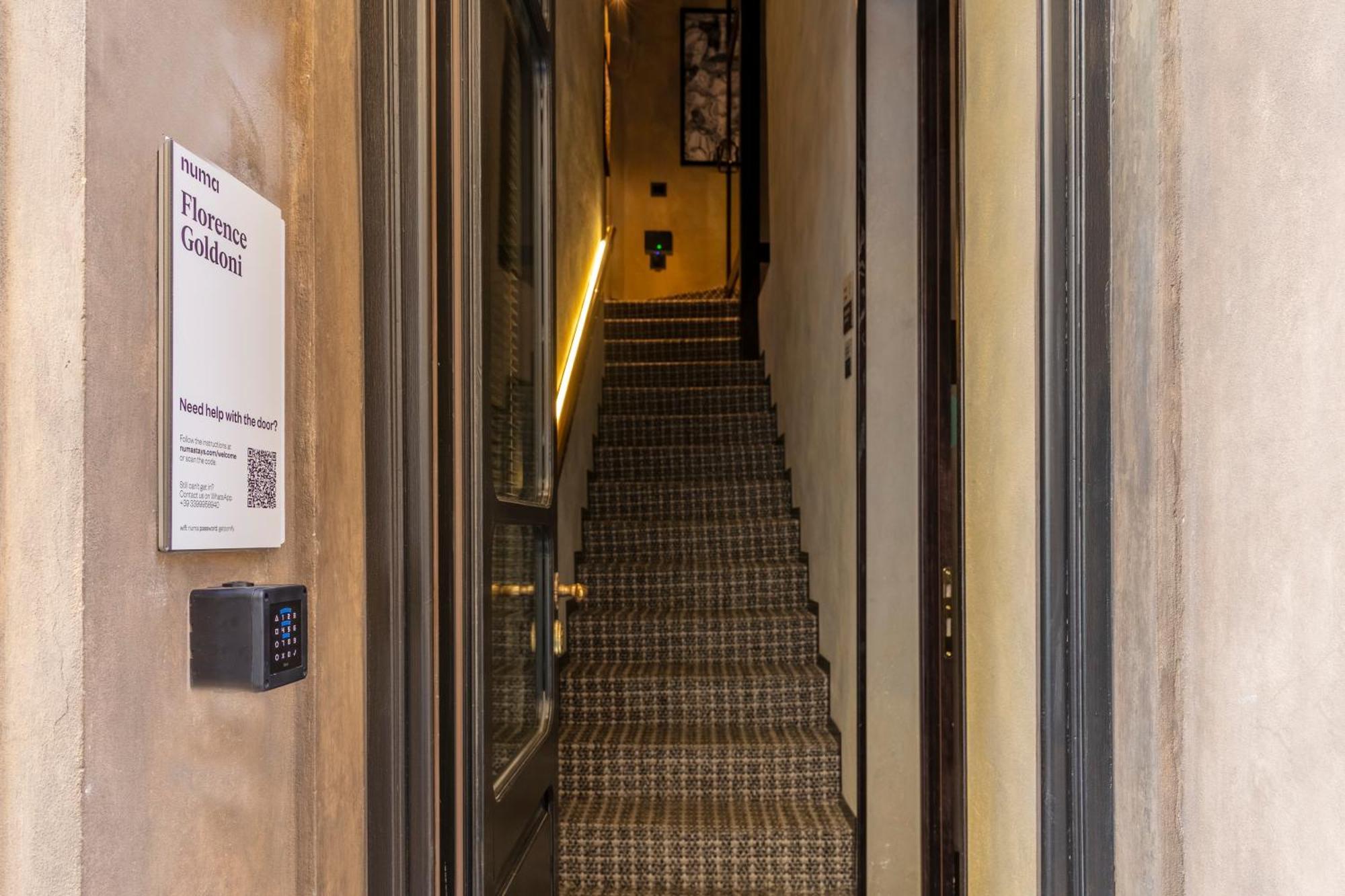 Numa Florence Palazzo Moro Exterior photo